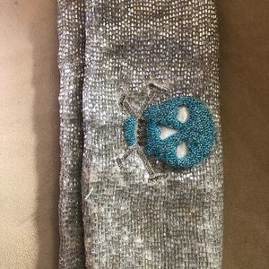Skull clutch beaded